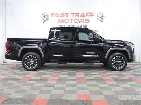 Used 2023 Toyota Tundra Limited AWD/4WD image 4