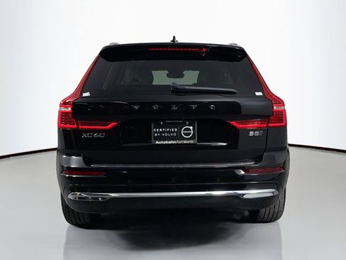 Certified 2023 Volvo XC60 B5 Plus w/ Climate Package image 7