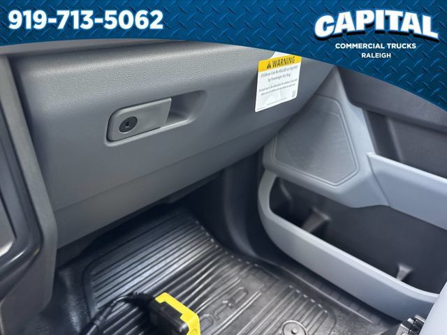 New 2026 Ford F550 4x4 Crew Cab image 29