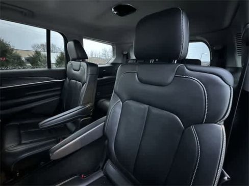 Used 2021 Jeep Grand Cherokee L Limited w/ Trailer Tow Group (B) image 18