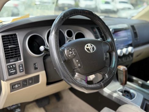 Used 2010 Toyota Tundra Limited image 17