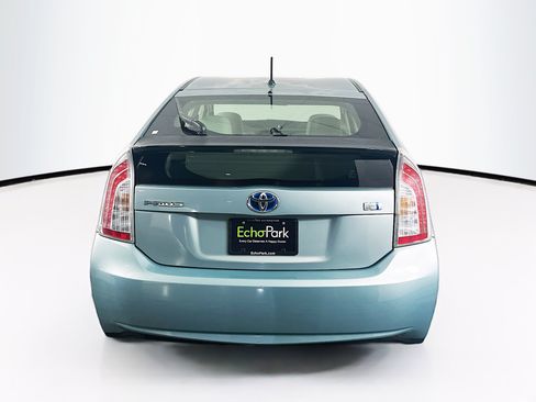 Used 2013 Toyota Prius Two FWD image 7
