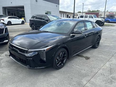 New 2026 Kia K4 GT-Line Turbo image 3