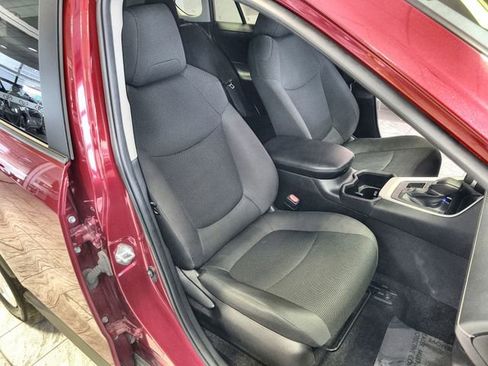 Used 2024 Toyota RAV4 LE image 24
