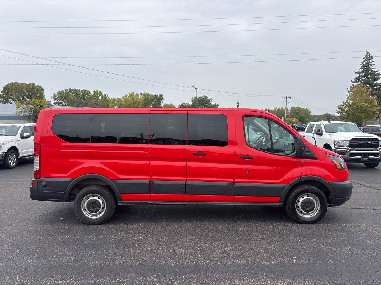 Used 2018 Ford Transit 350 XL RWD image 2