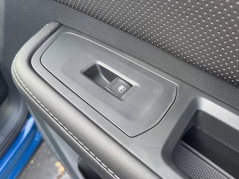 Certified 2025 Volkswagen Atlas Cross Sport SEL R-Line image 24