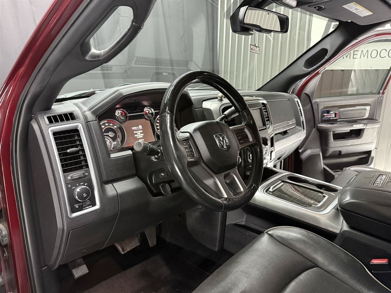 Used 2018 RAM 3500 Laramie Longhorn AWD/4WD image 20