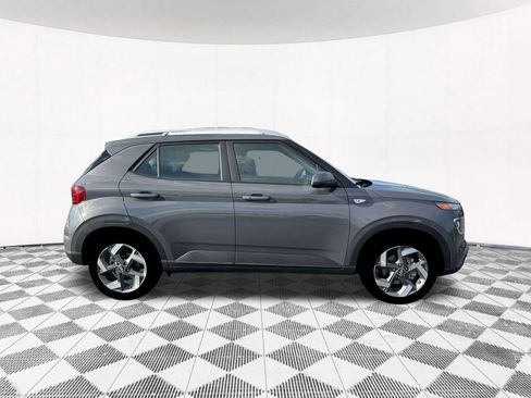 New 2026 Hyundai Venue SEL FWD image 14