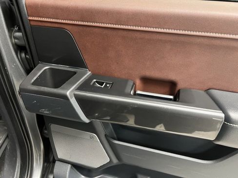 Used 2022 Ford F150 Lariat image 47