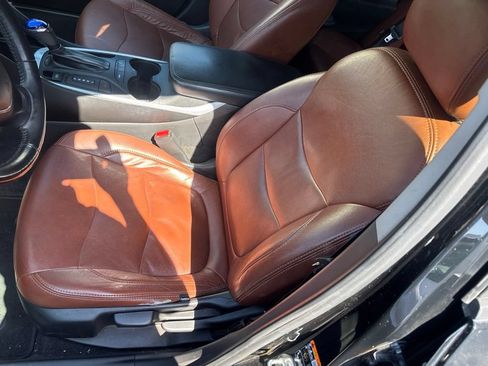 Used 2017 Chevrolet Volt LT FWD image 21