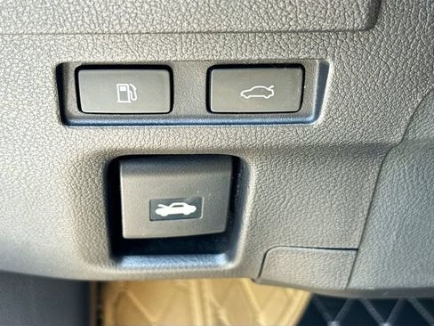 Used 2021 Lexus ES 300h w/ Premium Package FWD image 14