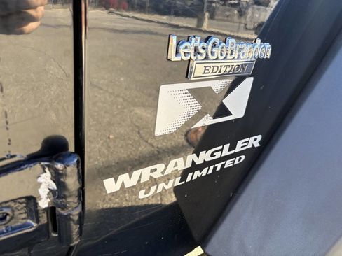 Used 2007 Jeep Wrangler Unlimited X AWD/4WD image 24
