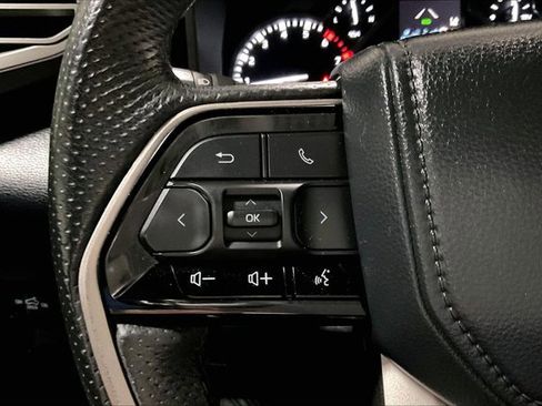 Used 2024 Toyota Tundra SR5 w/ SR5 Premium Package AWD/4WD image 18