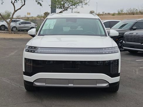 New 2026 Hyundai Ioniq 9 SEL image 2