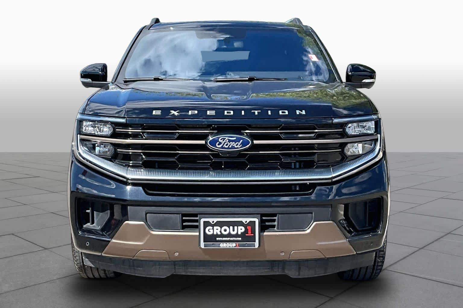 Used 2025 Ford Expedition Max King Ranch AWD/4WD image 4