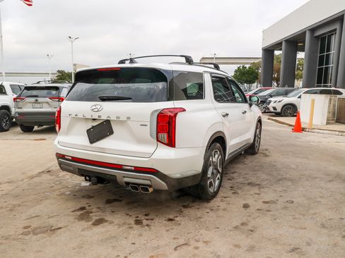 Used 2024 Hyundai Palisade Limited image 7