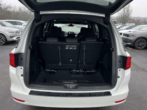 Used 2023 Honda Odyssey Sport image 12