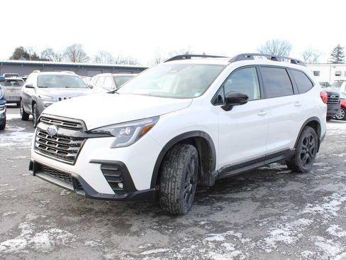 New 2025 Subaru Ascent Bronze Edition image 5