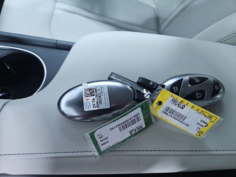 Certified 2024 Hyundai Sonata SEL w/ Convenience Package image 30