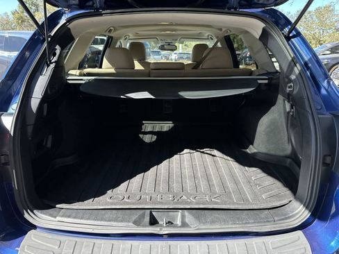 Used 2016 Subaru Outback 2.5i Limited image 15