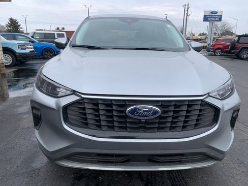 Used 2023 Ford Escape Active w/ Tech Pack #2 image 8