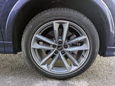 Used 2024 Audi Q3 2.0T Premium Plus w/ Premium Plus Package image 31