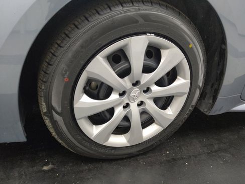 Used 2023 Toyota Corolla LE FWD image 31