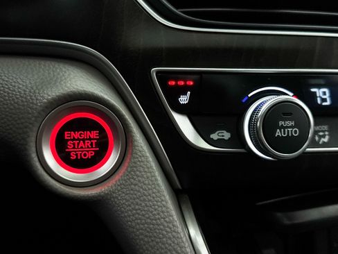 Used 2019 Honda Accord EX-L image 27