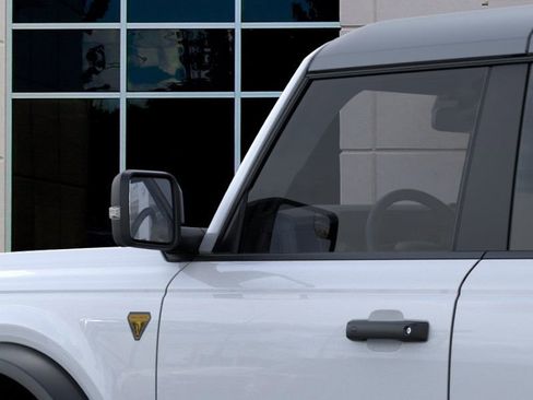 New 2025 Ford Bronco Badlands image 23