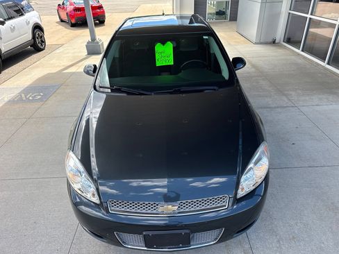 Used 2014 Chevrolet Impala LT w/ LT Sunroof Package FWD image 11