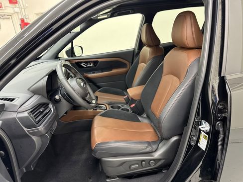 Used 2025 Subaru Forester Touring w/ Touring Package image 13