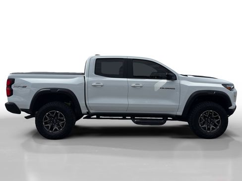 Used 2024 Chevrolet Colorado ZR2 w/ ZR2 Convenience Package III AWD/4WD image 6