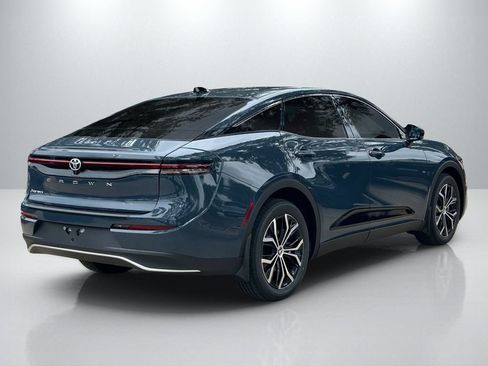 New 2026 Toyota Crown AWD/4WD image 5