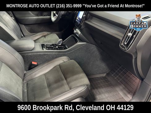 Used 2022 Volvo XC40 T5 R-Design w/ Climate Package image 51