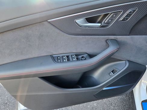 New 2026 Audi SQ8 Prestige AWD/4WD image 17