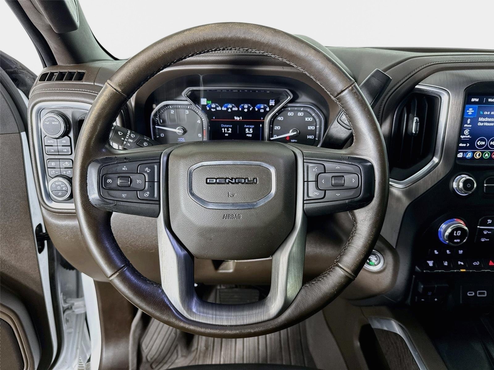 Used 2021 GMC Sierra 3500 Denali w/ Denali Ultimate Package AWD/4WD image 12