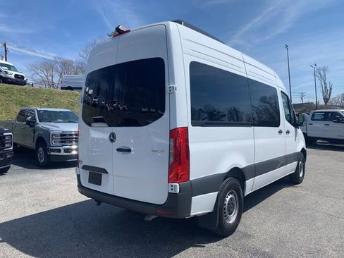Used 2024 Mercedes-Benz Sprinter 2500 image 10