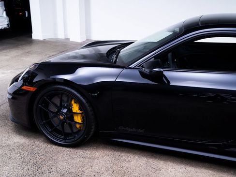 Used 2026 Porsche 911 Carrera GTS RWD image 11