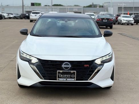 Certified 2024 Nissan Sentra SR image 4