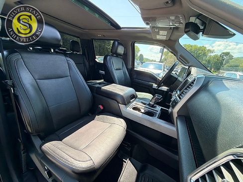 Used 2015 Ford F150 Lariat w/ Equipment Group 502A Luxury AWD/4WD image 17