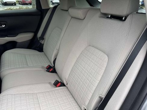 Used 2023 Honda HR-V LX image 15