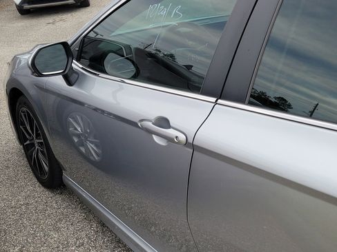 Used 2023 Toyota Camry SE image 25