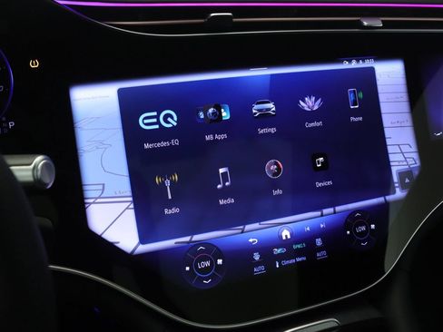New 2026 Mercedes-Benz EQS 450+ 4MATIC Sedan image 5
