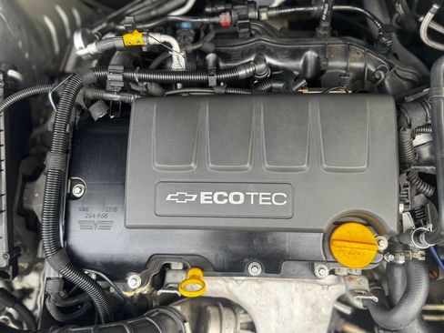 Used 2012 Chevrolet Cruze LT image 16