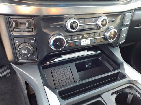 Used 2025 Ford F250 Lariat w/ Lariat Ultimate Package image 16