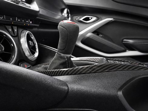 Used 2022 Chevrolet Camaro SS RWD image 33
