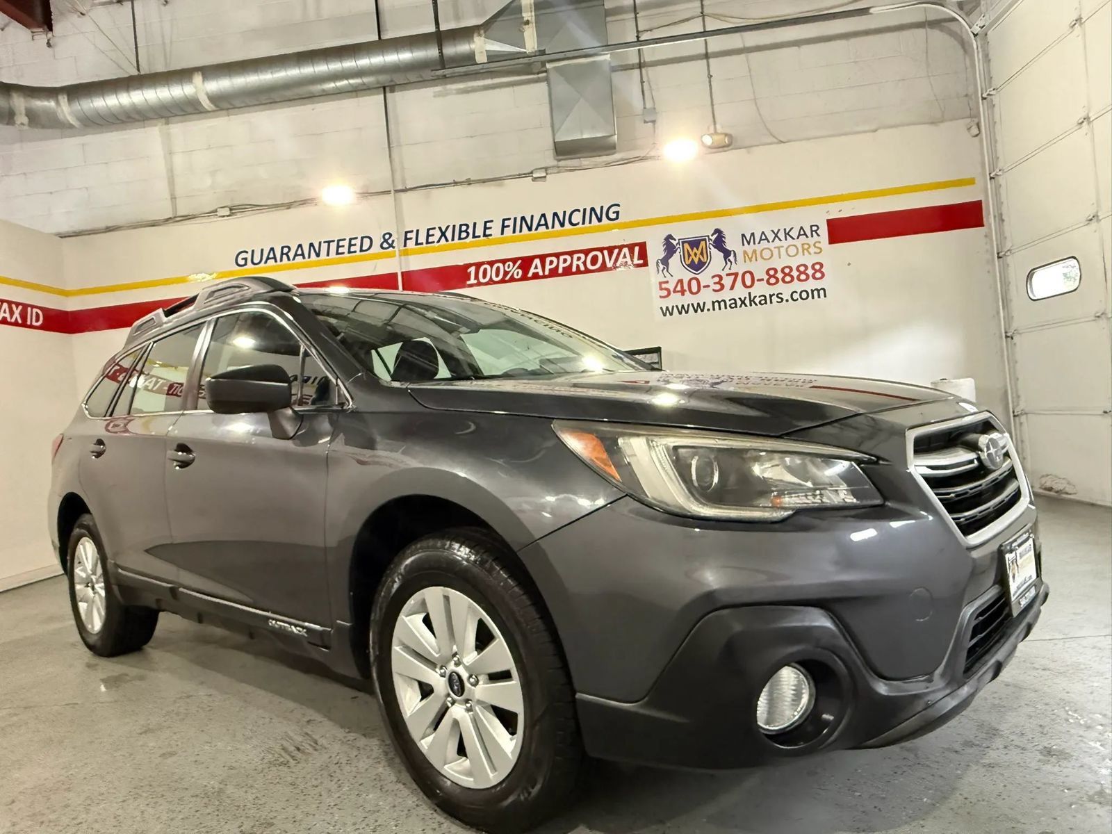 Used 2018 Subaru Outback 2.5i AWD/4WD image 1