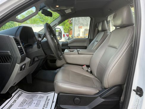 Used 2019 Ford F250 XL w/ Power Equipment Group image 9