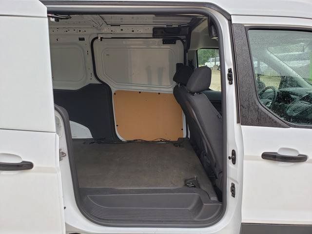 Used 2018 Ford Transit Connect XL FWD image 16