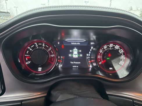 Used 2023 Dodge Challenger GT w/ Plus Package image 22